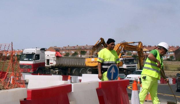 El avance de las obras de SG-20 volverá a afectar al tráfico desde la última semana de agosto