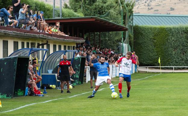 La Granja muestra sus carencias y virtudes en el debut liguero