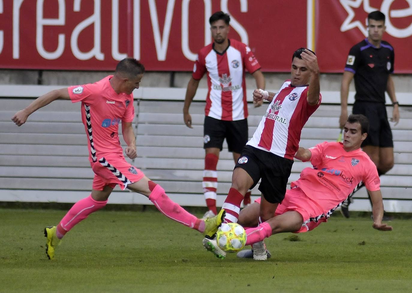 La Segoviana sufre el poderío del Zamora