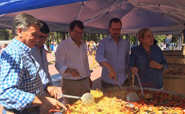 Maroto defiende la «legalidad» de su empadronamiento en Sotosalbos