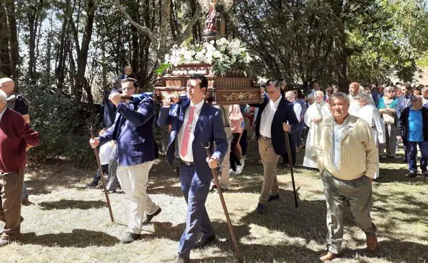 Rioseco, Villalón y Villafrechós rinden honores a su patrona