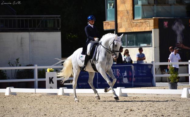 Carla de la Fuente, campeona de España de Doma Clásica