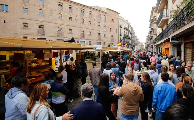 PSOE y PP chocan por la limpieza en las Ferias y Fiestas