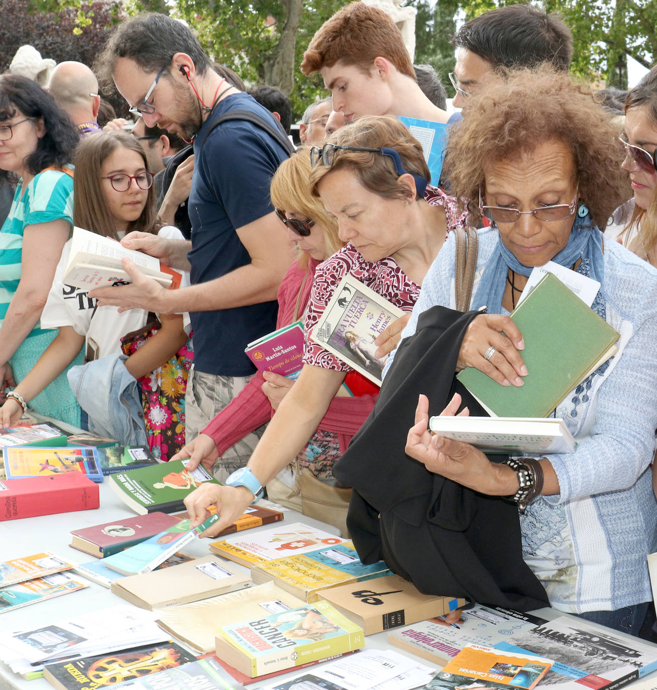 Intercambio de libros pasado por agua