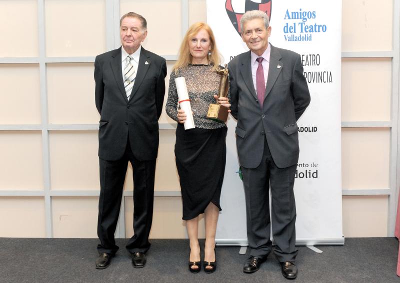 Amigos del Teatro entregan sus 31º premios a Daniel Muriel, Tina Sáinz, Poeta Bululú y Henar Sastre