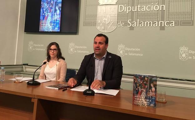 Una joven pone en valor retablos 'olvidados' de la sierra salmantina
