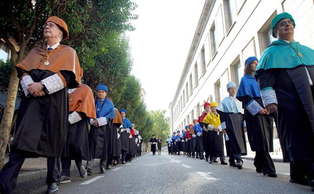 La UVA renueva el ánimo tras la mejora en la matrícula y en el ranking de Shanghái