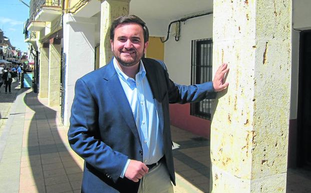 José Ángel Alonso: «Allí donde el PP ha podido pactar, Casado y García Egea han sido generosos para dar estabilidad»