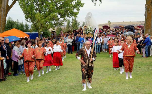 Torquemada se rinde a la Virgen de Valdesalce