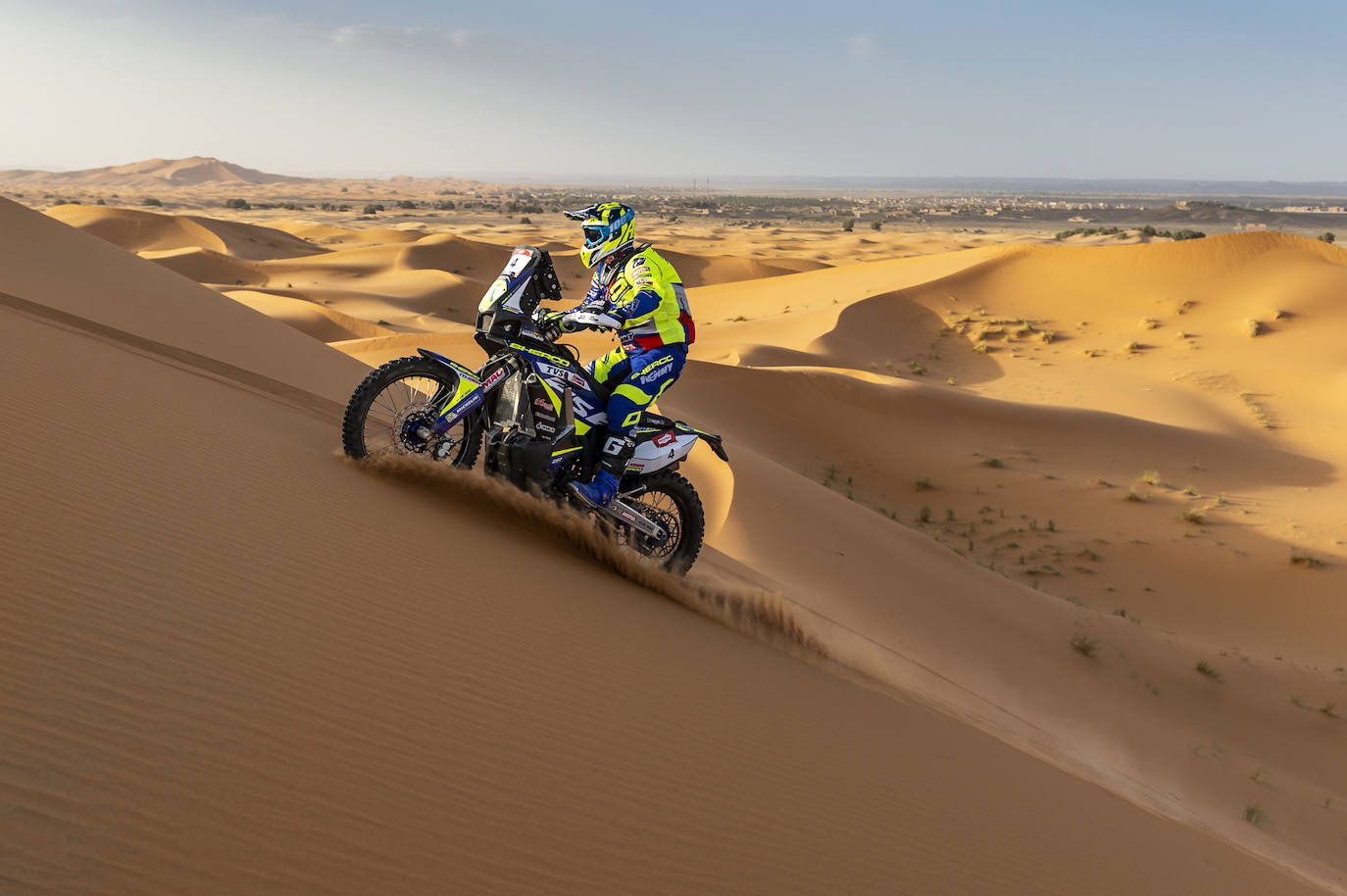 Lorenzo Santolino se pone líder del rally Panáfrica