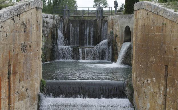 El Canal de Castilla se prepara para celebrar 100 años de reversión estatal