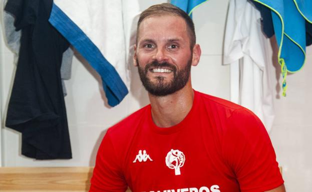 Adrián Rosales: «Decía a los chicos: 'Perded algún partido, que parezca que me echáis de menos'»