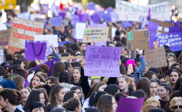 Las manifestaciones contra la violencia machista elevan la protesta en las calles tras cinco años de caídas