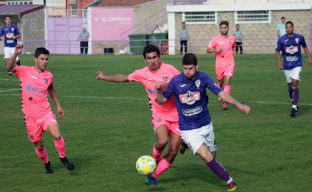 La Segoviana pasa el rodillo en el duro campo de La Bañeza (0-4)