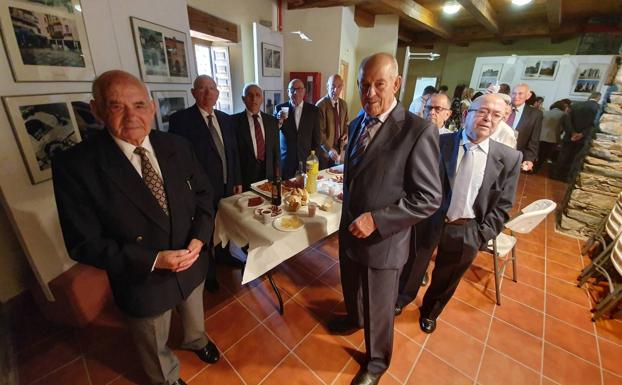 Confraternidad por San Miguel en Fuenterroble de Salvatierra