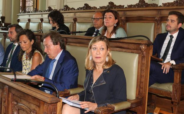 Valladolid reconoce su capitalidad pero evita solicitar que se incluya en el Estatuto