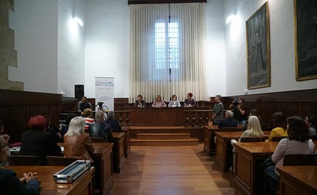 Un proyecto busca mejorar la atención a las personas con patologías neurodegenerativas