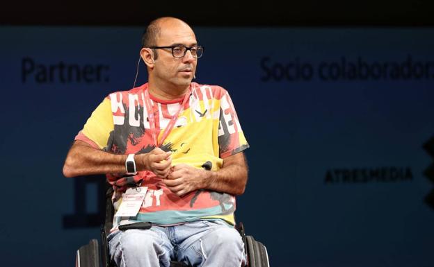 Marc Torrano: «Hay que supervisar los contenidos que consumen los jóvenes en Internet»