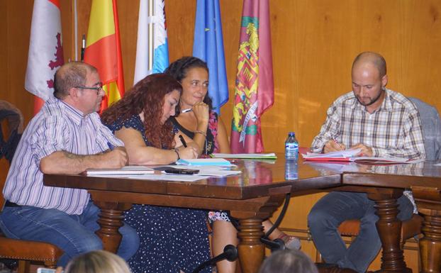 Santovenia TLP pide la dimisión de los concejales expulsados del PSOE «por dignidad y por jugar con los votos de los vecinos»