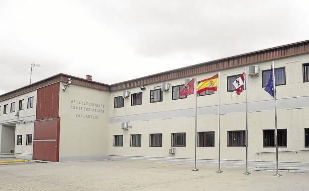Piden 16 años para dos internos de la cárcel de Villanubla por vender droga en el centro penitenciario