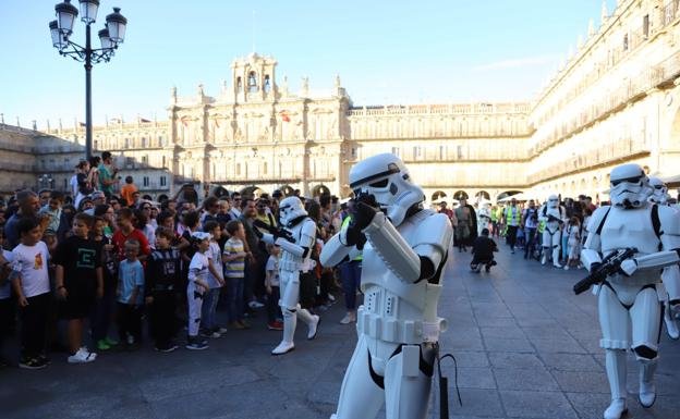 Las tropas de Star Wars toman Salamanca por una causa solidaria