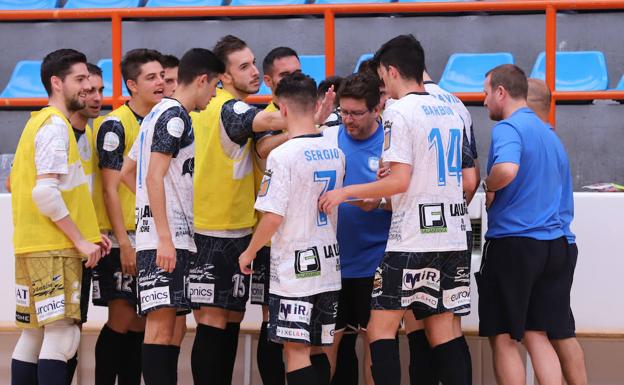 El FS Salamanca Unionistas logra el segundo triunfo del curso ante el Sani 2000 (2-6)