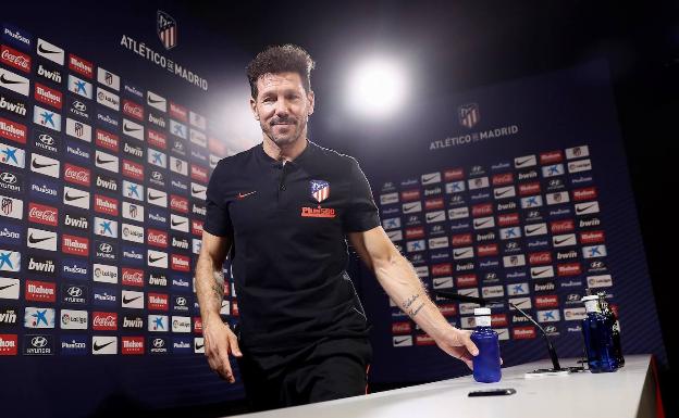Simeone confirma a Joao Félix en banda ante un Real Valladolid que «juega muy bien»