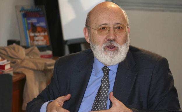 Maldecir de encuestas, elogio de adivinanza