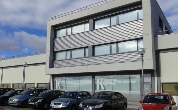 Detenido un empleado de 51 años de Konecta de Valladolid por las grabaciones en un baño femenino de la empresa