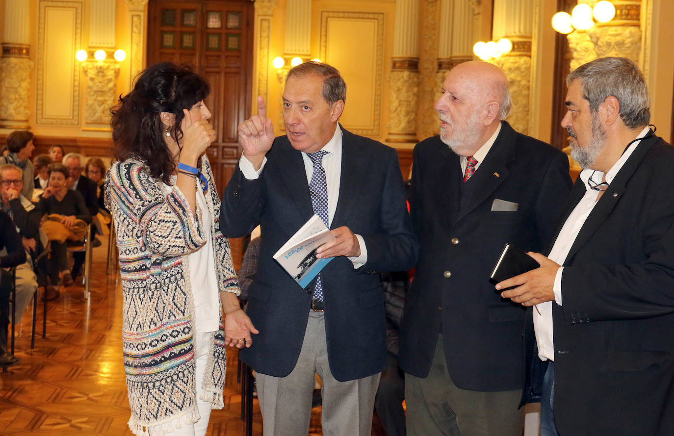 Presentación del libro 'Las ferias de antaño' del periodista José Miguel Ortega, en el Aula de Cultura del Norte de Castilla