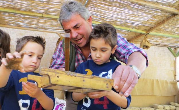 Villanueva de Duero se prepara para regresar al pasado con su feria Aldeanueva