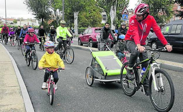 Laguna se pronuncia contra la droga con su XXII Bicicletada Popular