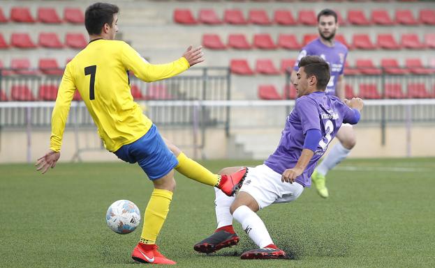 Cinco minutos fatídicos condenan al Palencia ante el Diocesanos