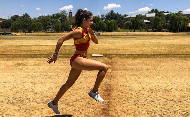 Carla Gallardo se lesiona en Sudáfrica mientras prepara la temporada de cros