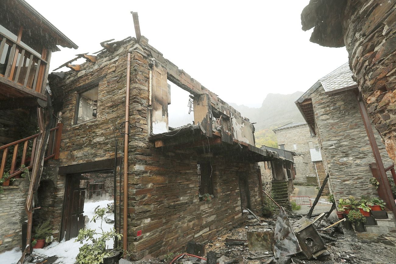 Tras el fuego, la lluvia