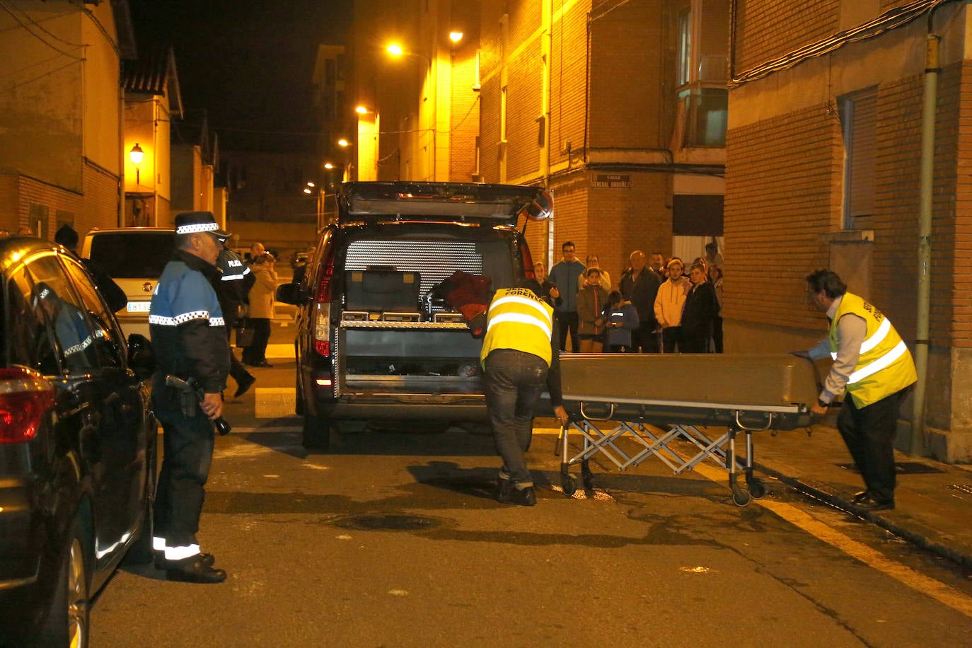 Investigan los teléfonos del detenido en Palencia por violencia de género tras el incendio del Carmen