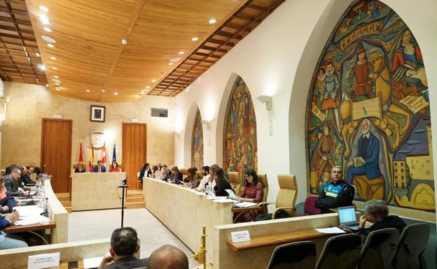 PP y Cs aprueban congelar los impuestos municipales en 2020 pese a las reticencias de la oposición