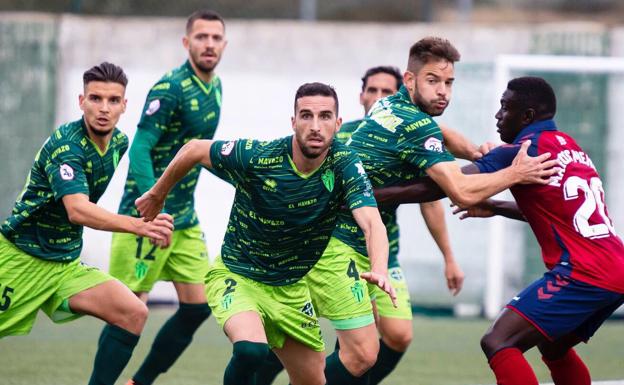 Nueva derrota casera de un CD Guijuelo que cae al descenso directo (1-2)