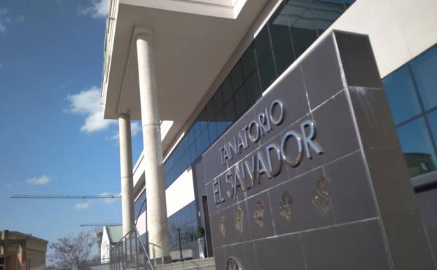 La juez instructora del 'cambiazo' de ataúdes rechaza el archivo pedido por ocho de los investigados