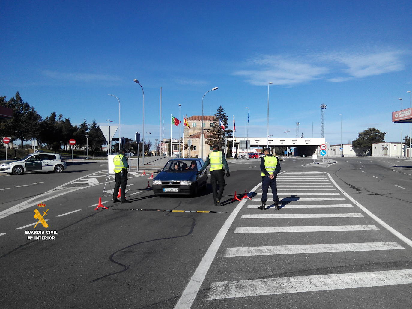 Expulsado en la frontera de Fuentes de Oñoro un ciudadano extranjero con antecedentes por delitos violentos