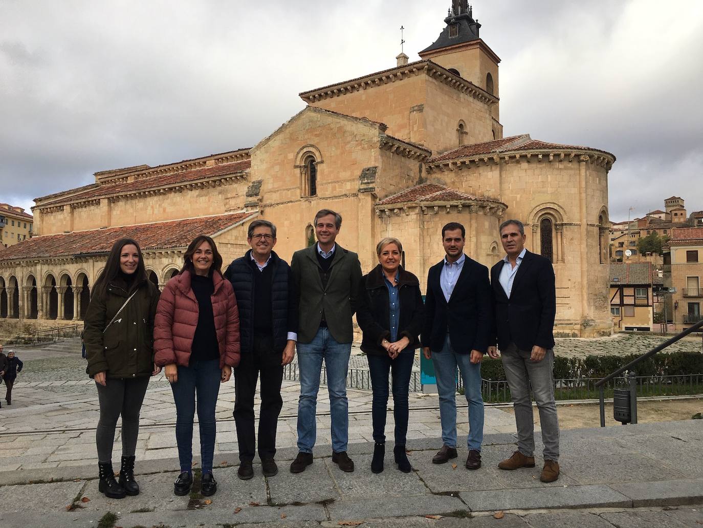 El PP hace un llamamiento en Segovia a votantes de Cs y Vox para impedir un gobierno de la «extrema izquierda»
