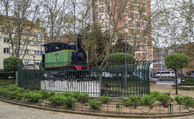 Denunciada por tocar timbres y dar patadas de madrugada a un portal en la plaza San Bartolomé de Valladolid