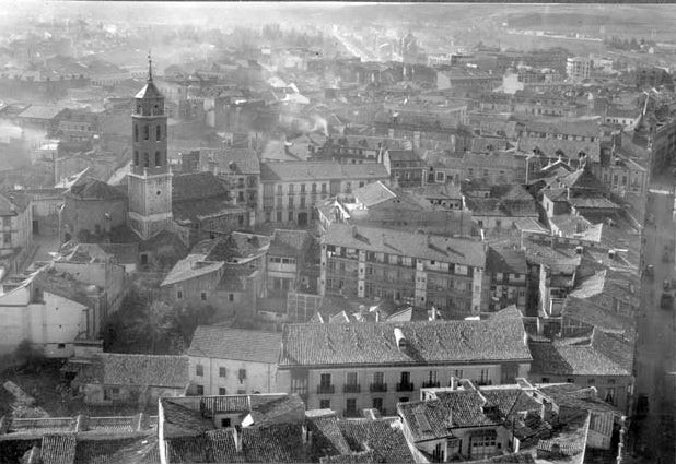 Estampas del Valladolid antiguo (XXIV): vistas panorámicas de la ciudad en los años 40