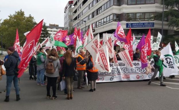 La jornada de huelga por las 35 horas transcurre con normalidad en Zamora