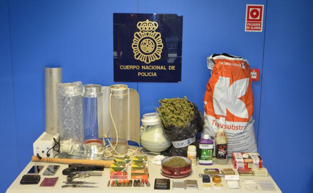 El incendio en una vivienda de Miranda permite a la Policía Nacional descubrir una plantación de droga