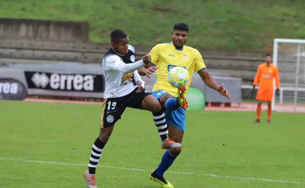 Unionistas de Salamanca abre un expediente a Matthieu tras su salida nocturna en Madrid