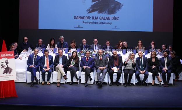 Ilia Galán recibe el VII premio de poesía José Zorrilla