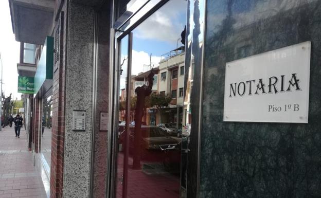 Despido notarial por una llamada en Valladolid
