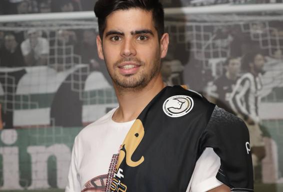 Brais: «Entiendo las críticas a la portería en Unionistas, es normal cuando los resultados son malos»