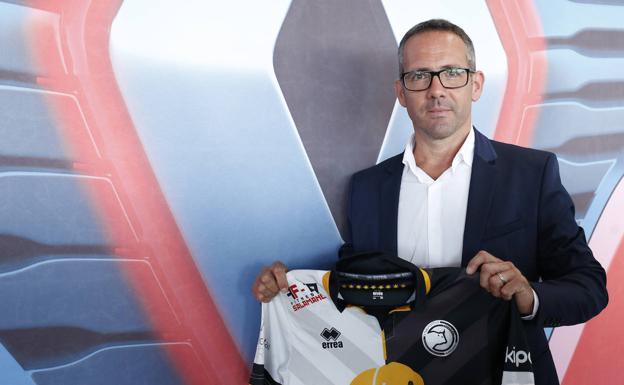 Gorka Etxeberria sale de Unionistas «orgulloso» de su trabajo aunque reconoce «muchos errores»